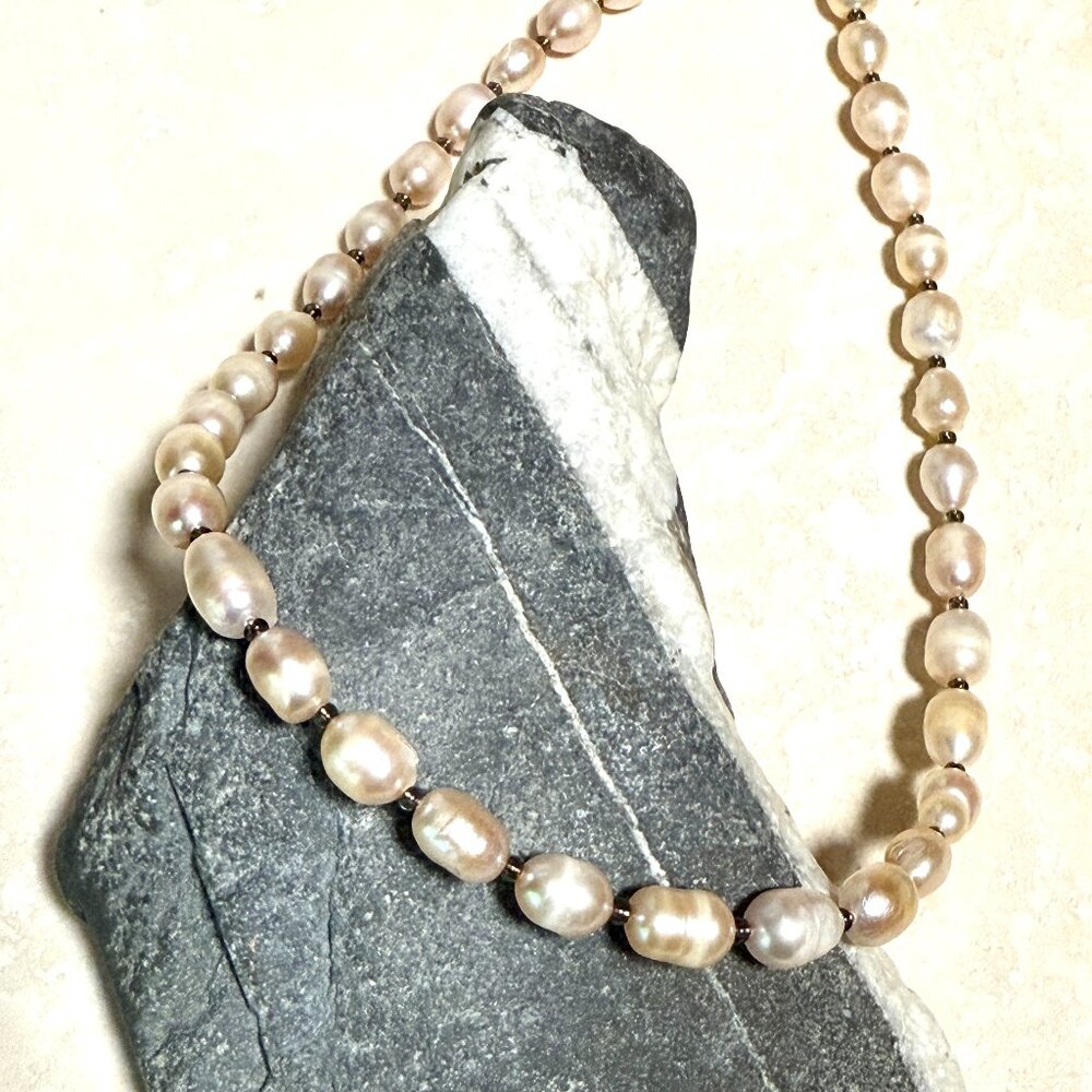 Genuine Pale Pink Freshwater Pearl Beaded Short Necklace